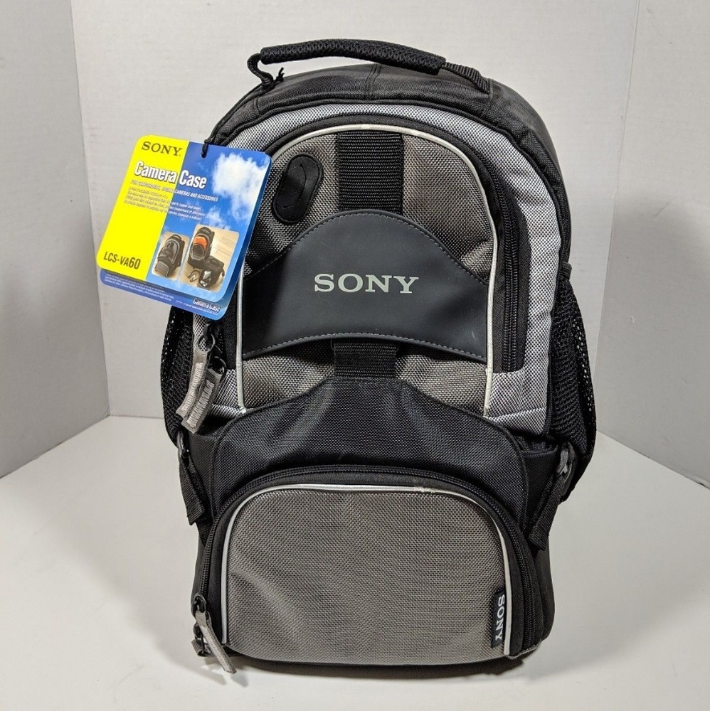 Sony Multi-Function Camera/Camcorder Backpack - Picture 2 of 8